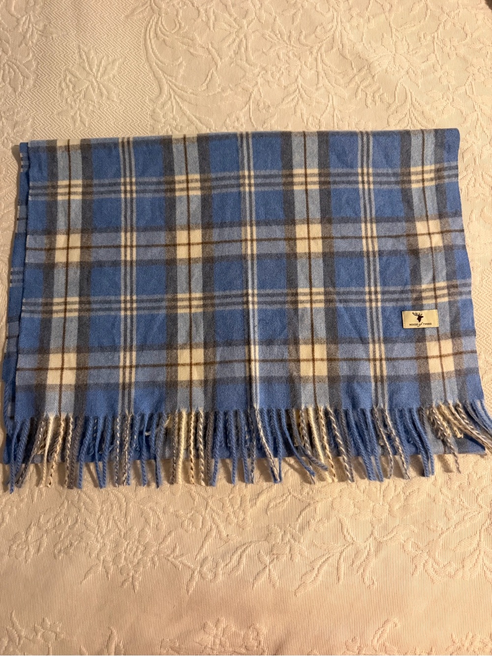 House of Tweed Scotland Blue Gray Plaid Wrap Scarf
